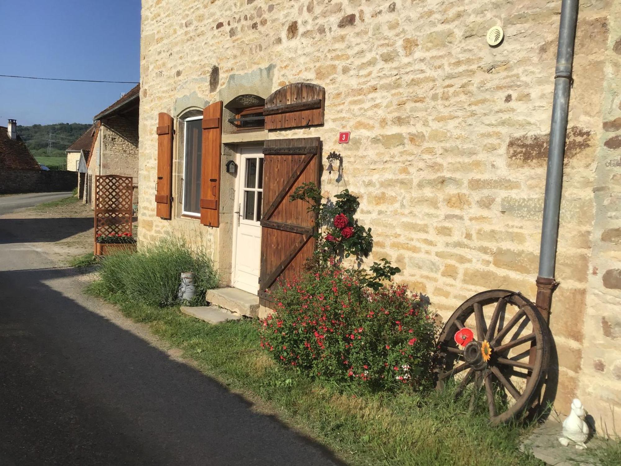 Collonges-en Charollais Le Petit Pressoir - Charmant Studio מראה חיצוני תמונה